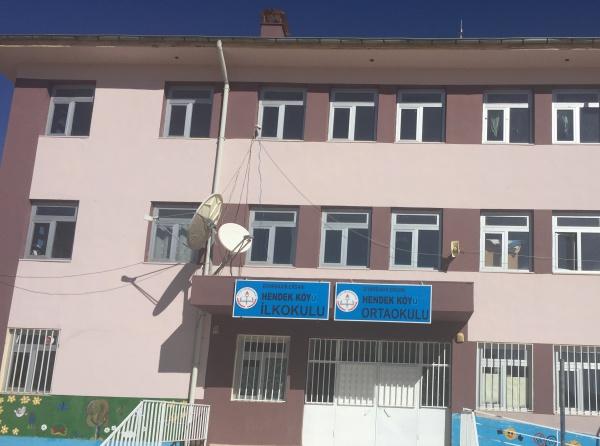 Hendekköy Ortaokulu Fotoğrafı